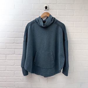 Prana Cozy Up Poncho Pullover Sweatshirt Womens Large Blue Hemp Blend Relaxed